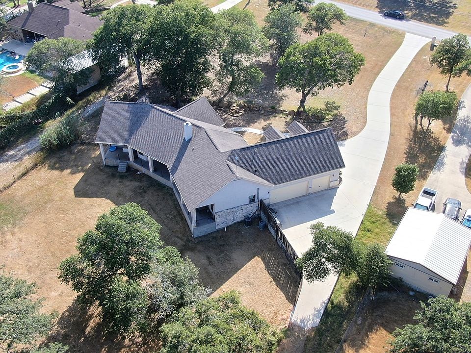 1st image of 216 ROSEWOOD DR