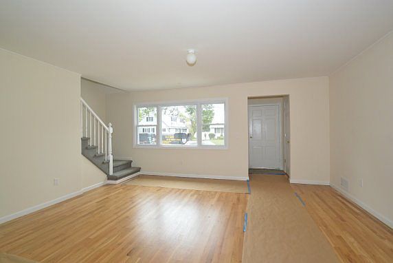 1st image of 3357 Balsam St