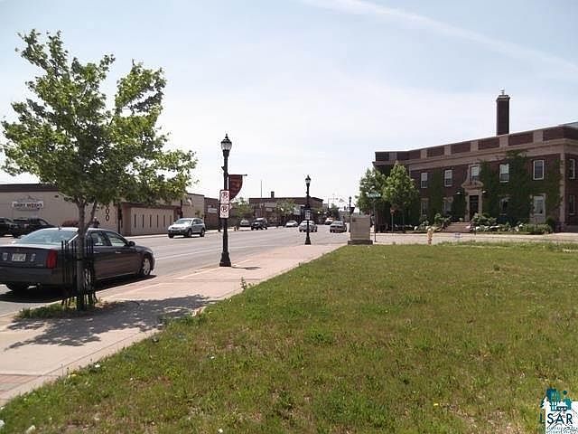1st image of 5527 Grand Ave