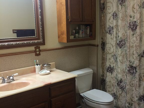 5th image of 4127 Jamlie Ave