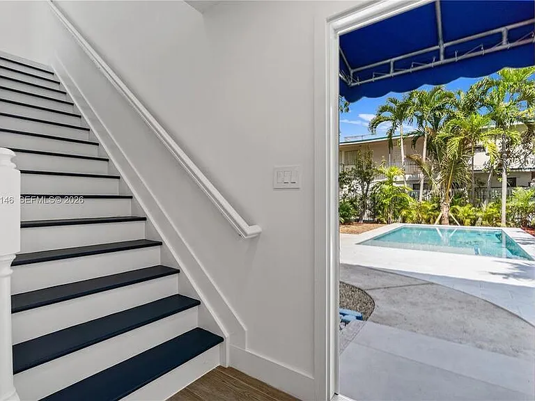 1345 SW 14th Ave — Photo 37