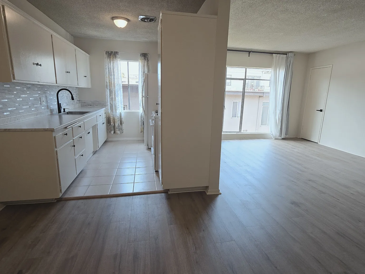 1 bed, 700 sqft, $1,995 — Photo 1