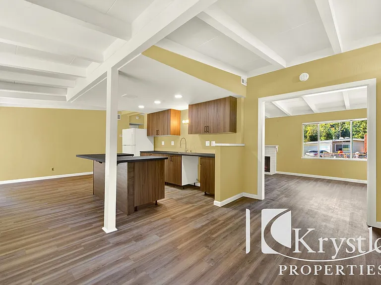 1114 Coronel Ave — Photo 7