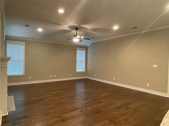 5th image of 15619 Long Creek Ln