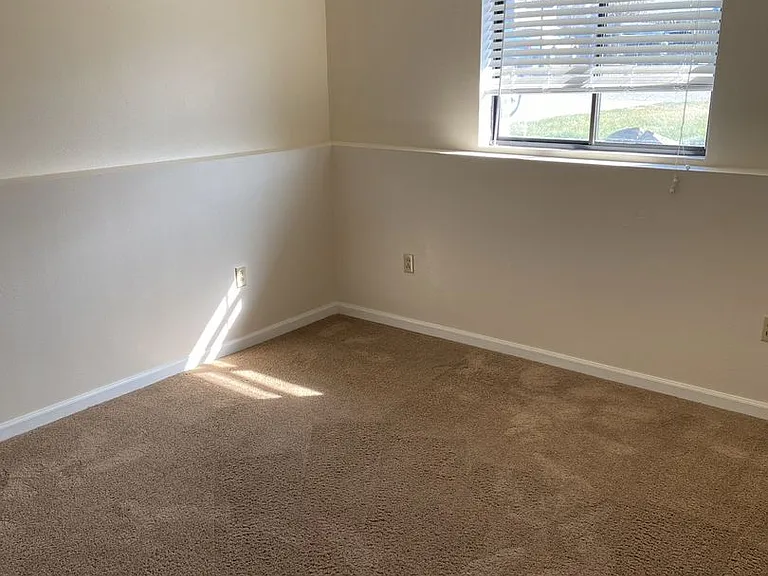 3503 E Clover Park Ave — Photo 9