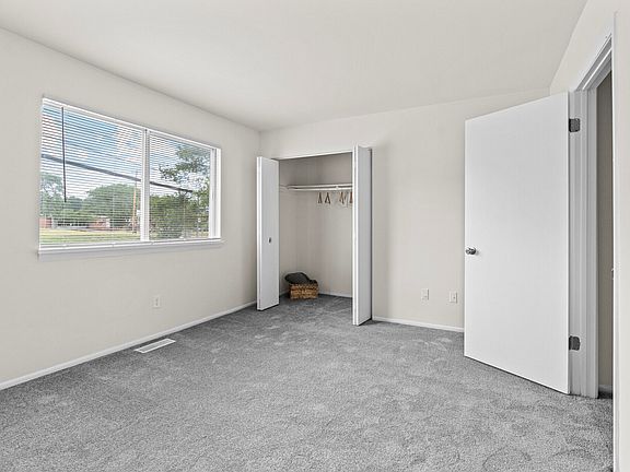 5th image of 101 Doub Way #122