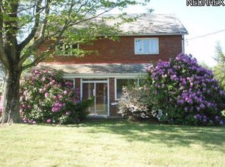 6697 Warren Sharon Rd, Brookfield, OH 44403