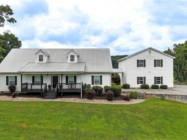 30 Sullins Rd, Cartersville, GA 30121