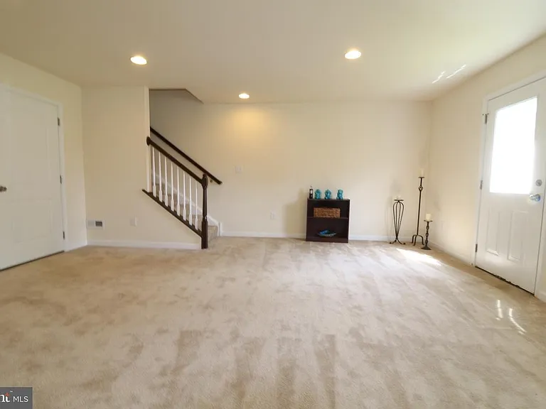145 Time Cir — Photo 22