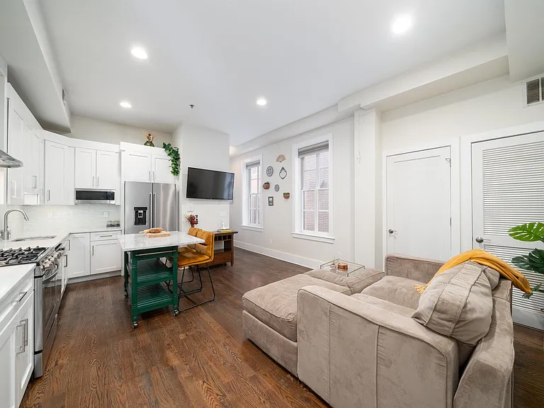 591 Jersey Ave #3 — Photo 3