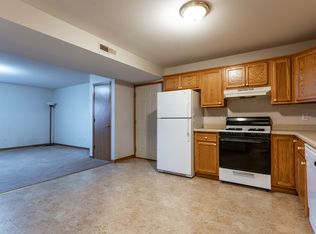 956 School St #1, Washington, IL 61571