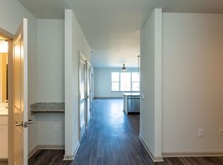 2305 Gathering Square Ct, Fuquay Varina, NC 27526