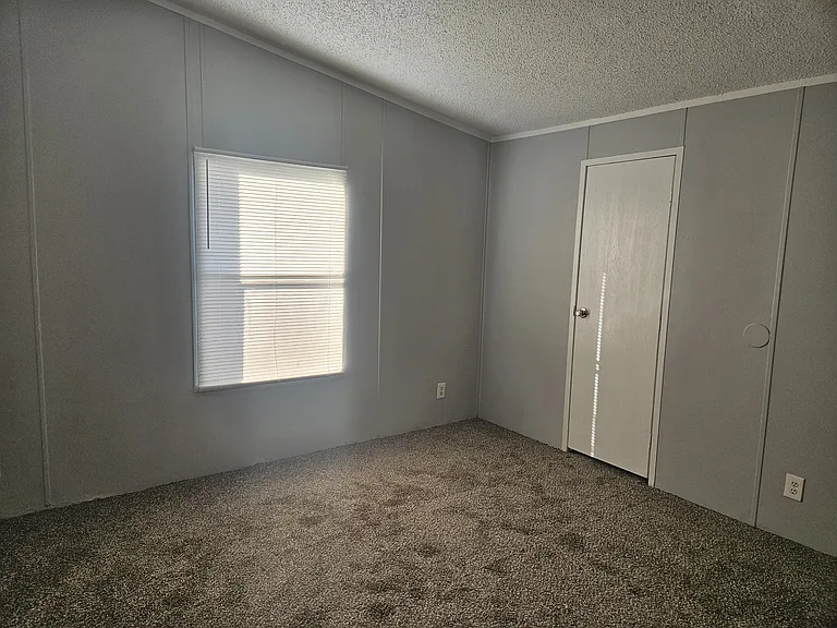 guest bedroom 3