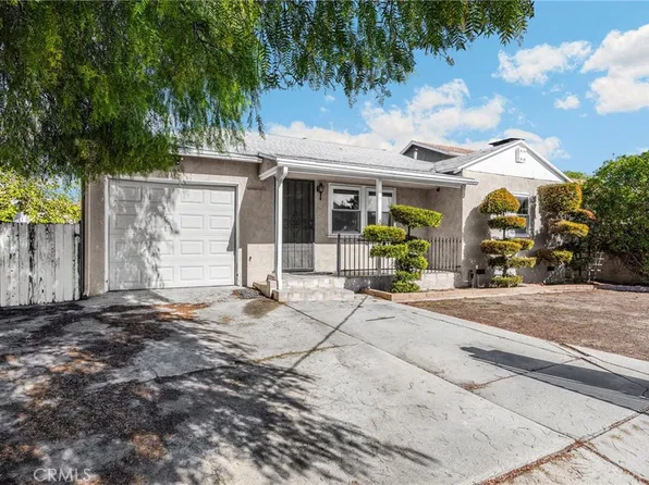 11751 Arminta St, North Hollywood, CA 91605