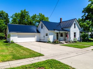 301 Green St, Perry, MI 48872