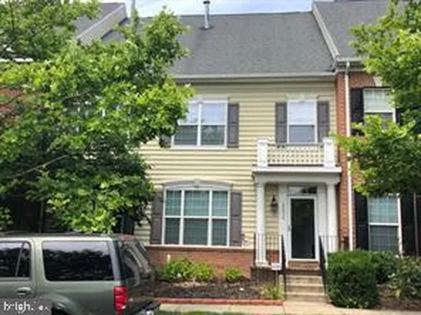 12854 Marblestone Dr, Woodbridge, VA 22192
