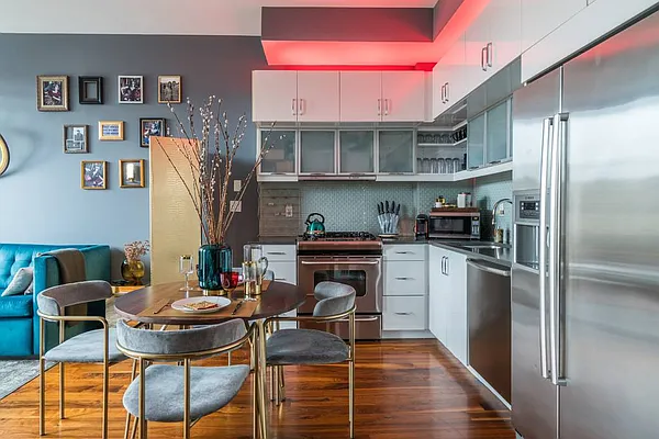 Rented by Douglas Elliman | media 4