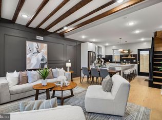 1613 N Lawrence St, Philadelphia, PA 19122