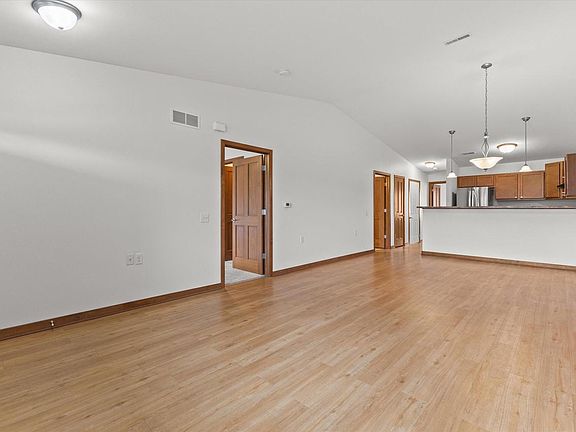 4th image of 2820 21st STREET #8