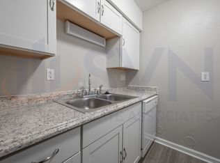 1806 Chapel Hill Rd #D, Durham, NC 27707