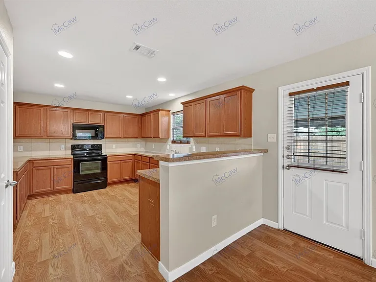 9133 Sun Haven Way — Photo 8