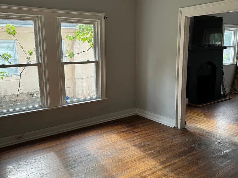 2218 Yancey Ave — Photo 14