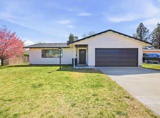 2421 W Grand Ronde Pl, Kennewick, WA