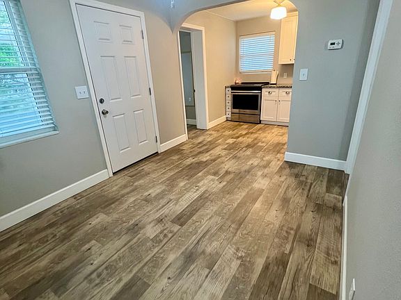 5th image of 701 25th St N #1/2