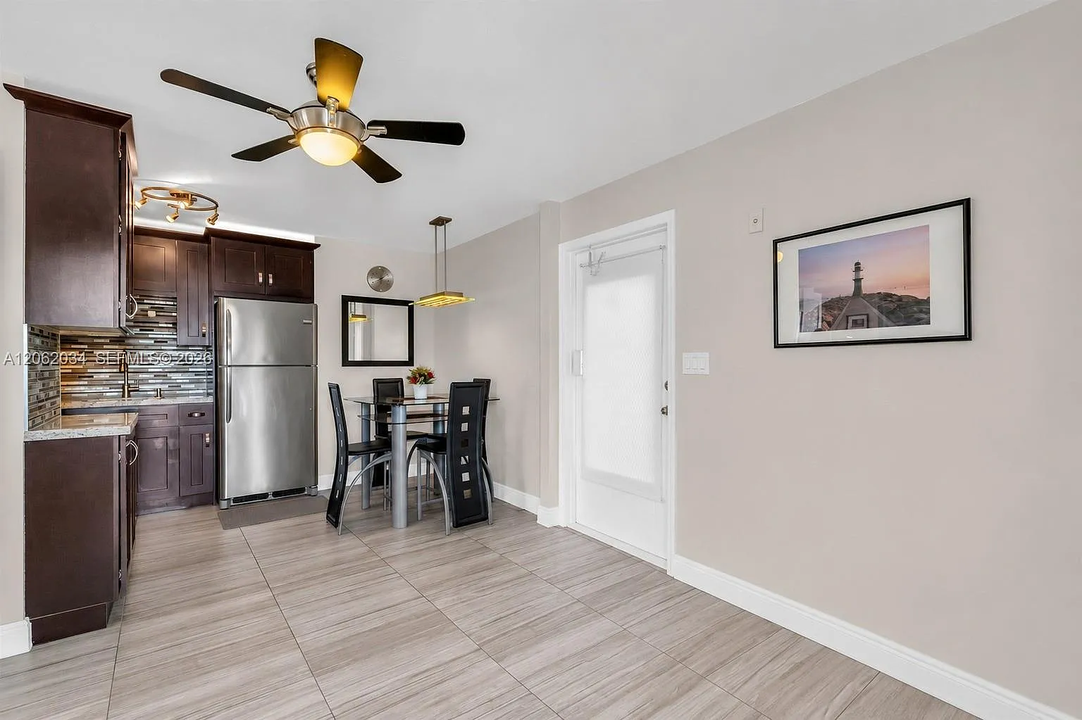Ronola Apts Condo — Photo 3