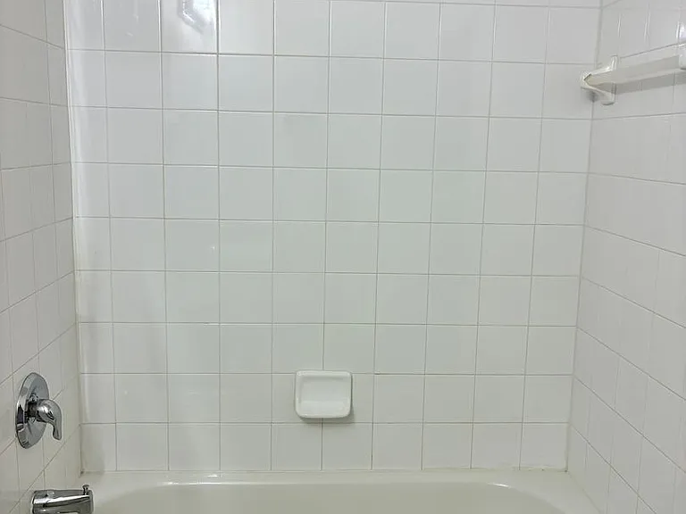 8050 Pacific Beach Dr — Photo 21