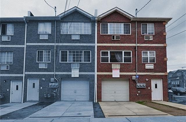 1st image of 2895 Grace Ave