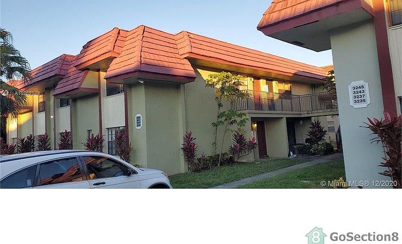 1st image of 3249 NW 104th Ave