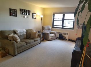 24253 61st Ave, Douglaston, NY 11362