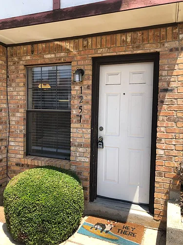 1251 Dallas Dr Photo 1