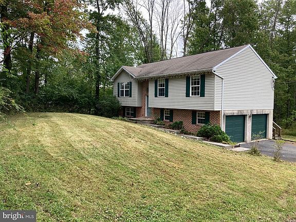4th image of 4704 Morgantown Rd