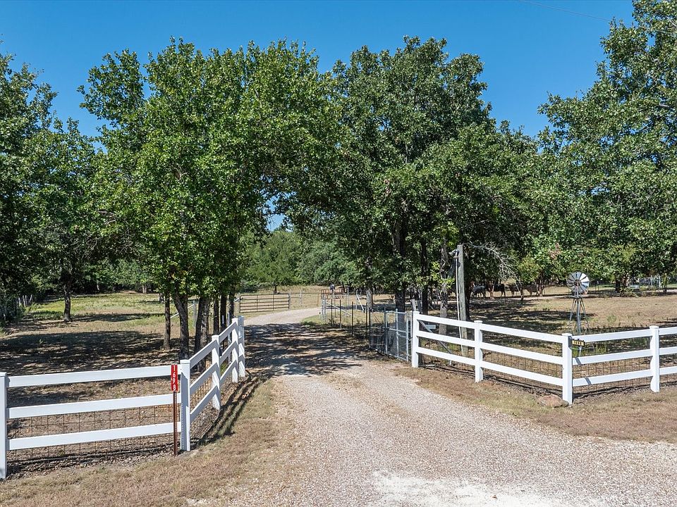1st image of 1698 County Road 2003