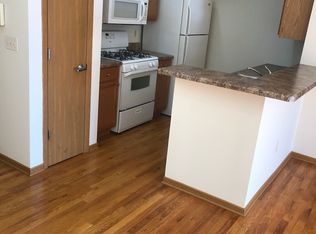 750 Saint Johns Rd #206, Woodstock, IL 60098