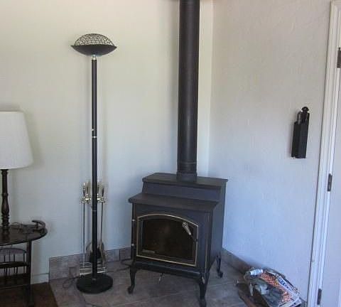 3rd image of 4943 Santa Fe St