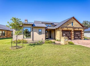 306 Azalea Ct, Horseshoe Bay, TX 78657