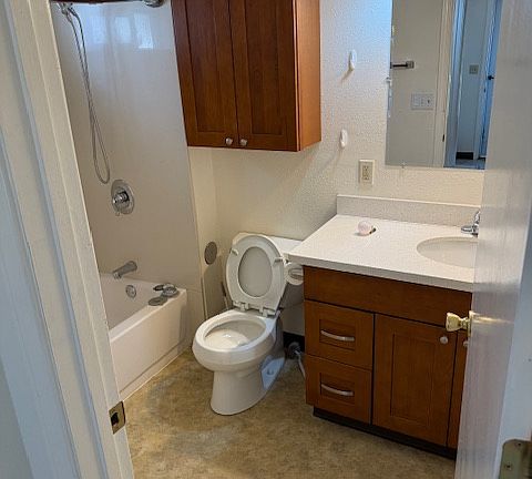 Full bath with quartz shower enclosure (easy to clean and maintain)