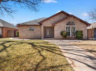 2404 Aberdeen Ave, Lubbock, TX 79407