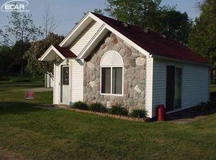 4113 Lakeview Dr, Mayville, MI 48744