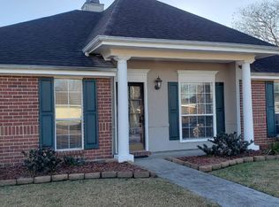 201 Riesling Cir, Broussard, LA 70518