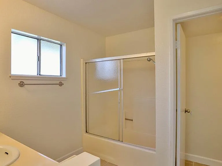 4201 W 5th St #205 — Photo 19