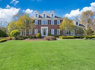 175 Pokanoket Path, Wrentham, MA 02093