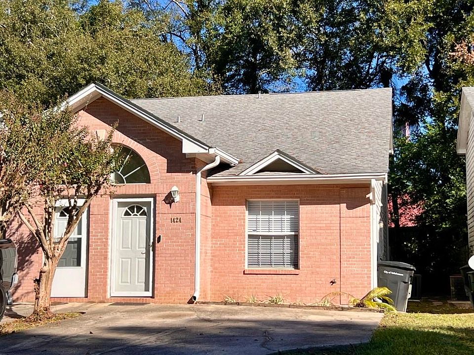 1st image of 1424 Golden Park Ct
