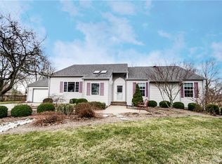 936 Ashcreek Dr, Dayton, OH 45458