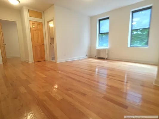 Rented by Sovereign Associates | media 2