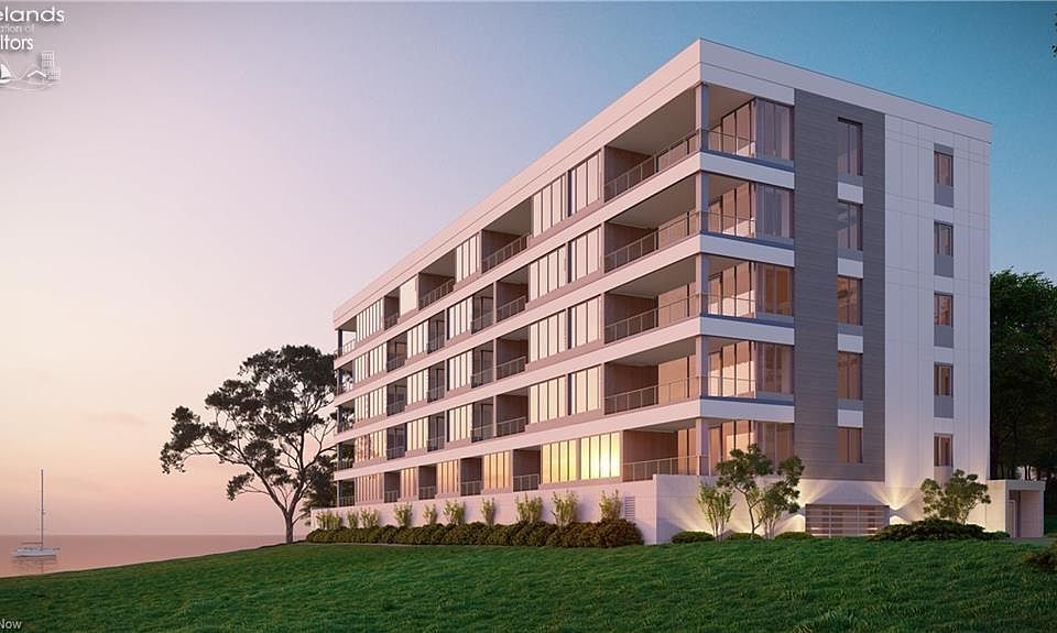 1st image of 5605 W Lake Rd #153