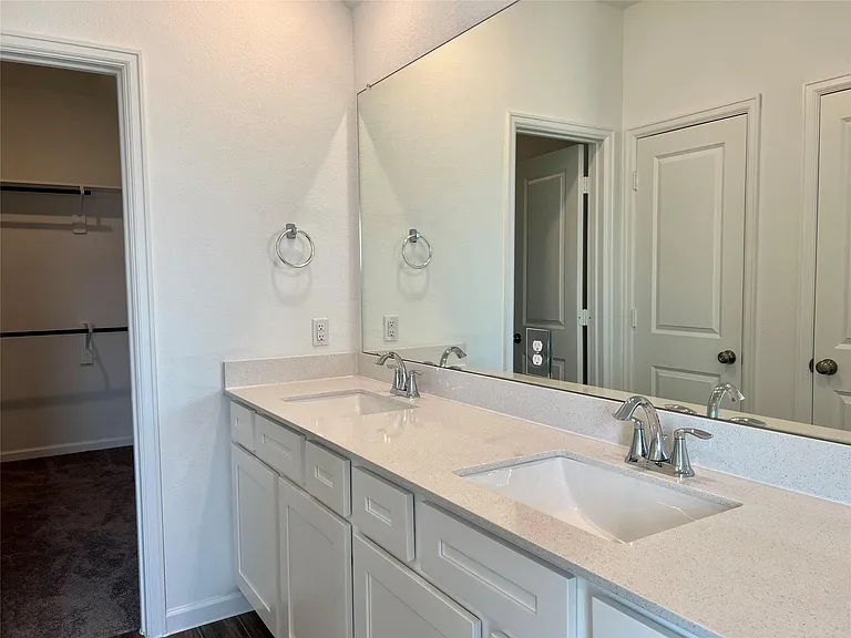 5719 Foggy Vine Ct — Photo 20